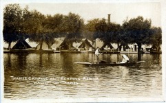 Walton,bungalows,river view